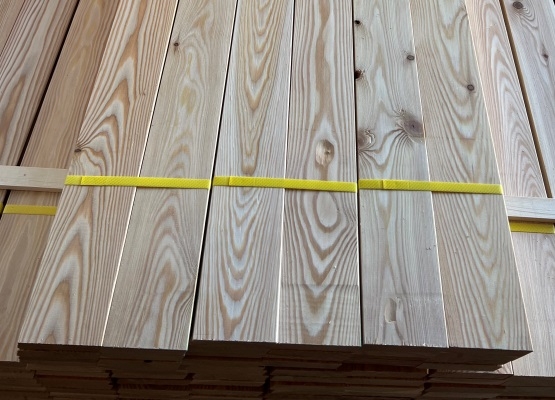 Rhombusleisten Lärche 20x90mm